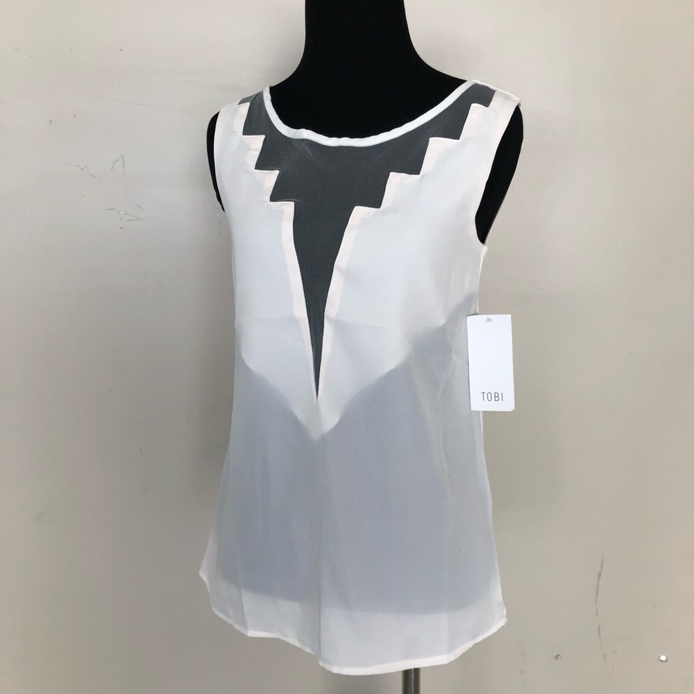 Tobi Mesh Front Top - Picture 7 of 7